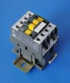 1200px-Contactor_DIN_IEK.jpg
