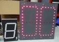9in Custom vs 5in Futurelec Display.JPG